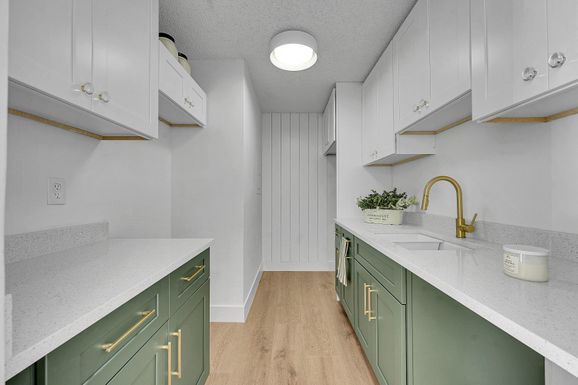 1139 Lake Terry, West Palm Beach, FL 33411