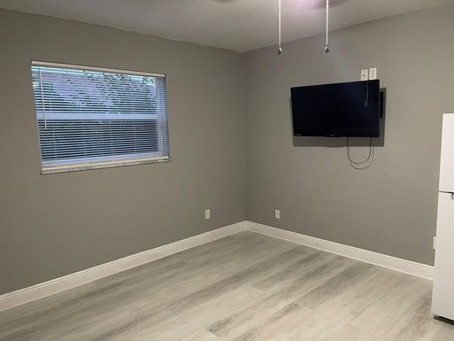 459 Byron, Port Saint Lucie, FL 34983