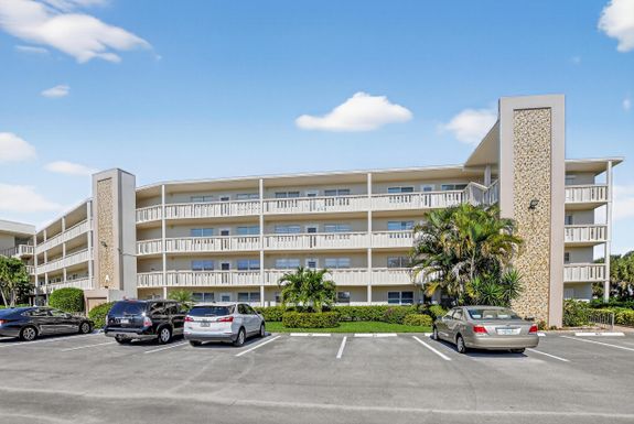 112 Richmond A, Deerfield Beach, FL 33442