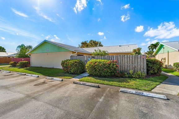 3581 Cobia, Stuart, FL 34997