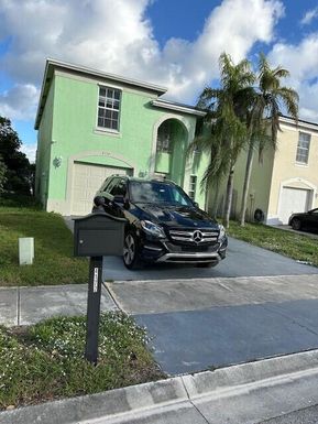 4172 Pine Hollow, Greenacres, FL 33463