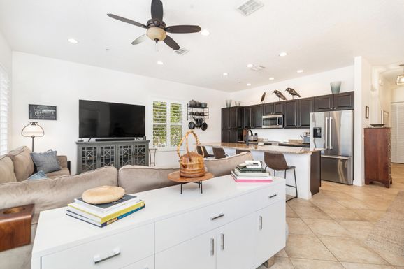 3600 Dixie, West Palm Beach, FL 33405