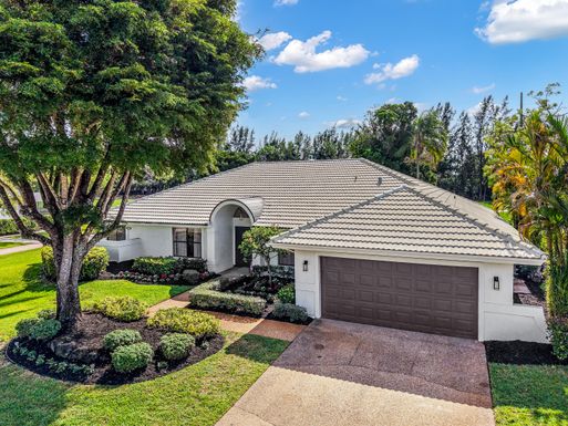 10726 Boca Woods, Boca Raton, FL 33428