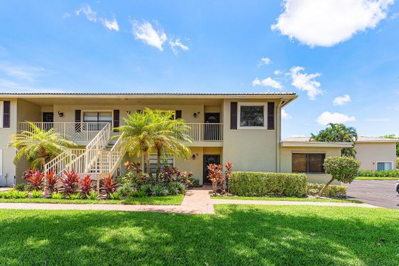 23 Stratford, Boynton Beach, FL 33436