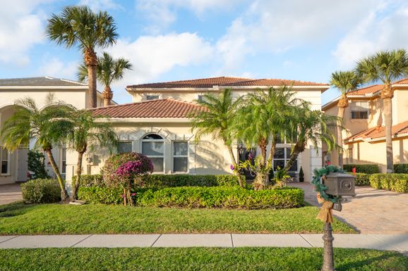 117 Via Condado, Palm Beach Gardens, FL 33418