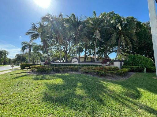 7 Amherst, Royal Palm Beach, FL 33411