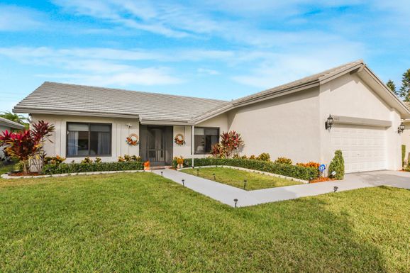 6413 Casabella, Boca Raton, FL 33433