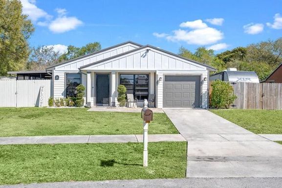 1222 Stardust Way, Royal Palm Beach, FL 33411