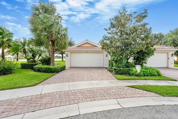 8270 Eleuthera, Wellington, FL 33414