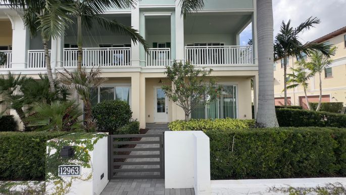 12963 Alton, Palm Beach Gardens, FL 33418