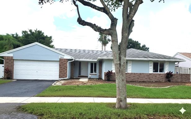 1060 Cedar Creek, Davie, FL 33325