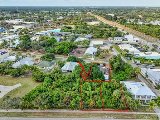 9156 Mars, Hobe Sound, FL 33455