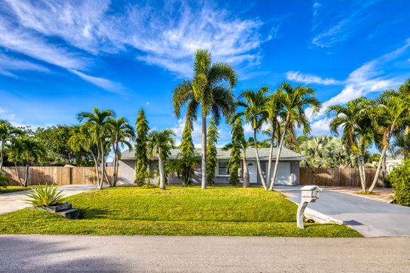 481 Voltair, Port Saint Lucie, FL 34984