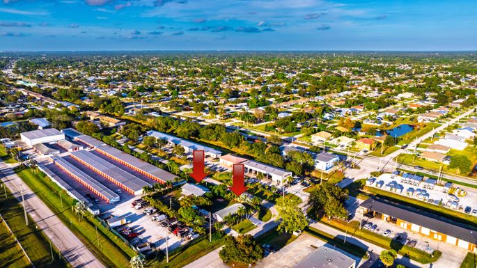 1892 Biltmore, Port Saint Lucie, FL 34984