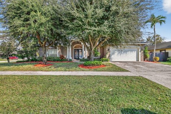 1500 Firethorn, Wellington, FL 33414