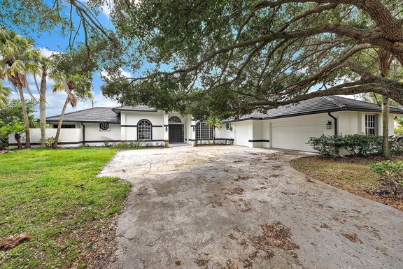 19558 Red Gum, Jupiter, FL 33458