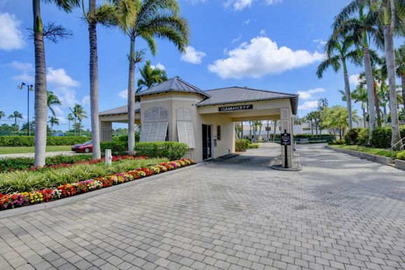 6 Royal Palm, Boca Raton, FL 33432