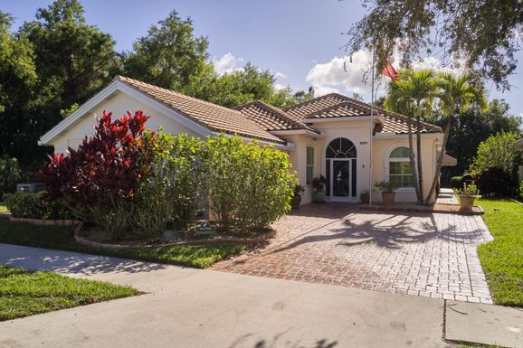 8201 Double Tree, Hobe Sound, FL 33455