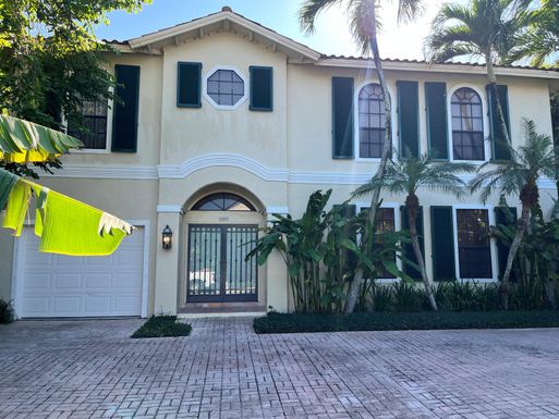206 Queens, Palm Beach, FL 33480