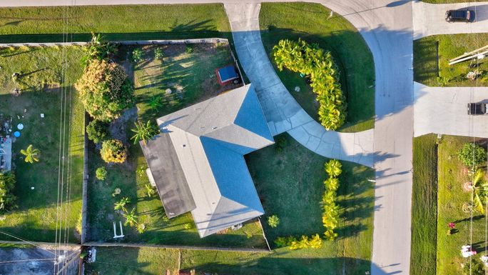 1902 South Buttonwood, Port Saint Lucie, FL 34952