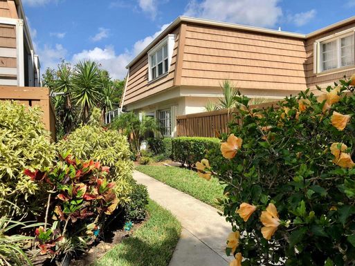 4300 Hazel, Palm Beach Gardens, FL 33410