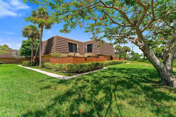 2320 23rd, Jupiter, FL 33477