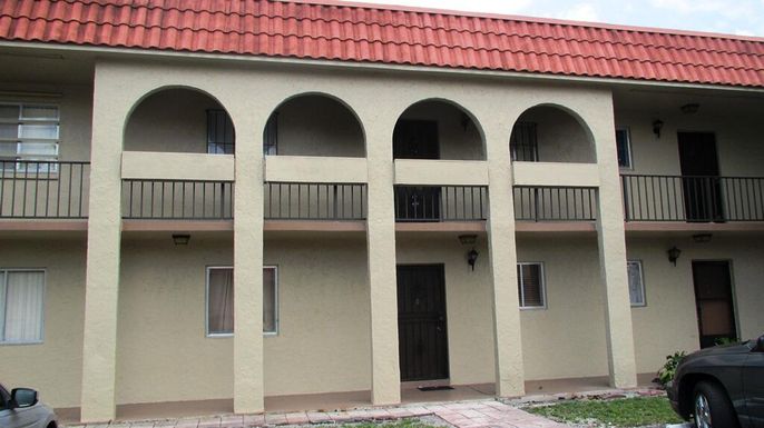 6080 Forest Hill, West Palm Beach, FL 33415