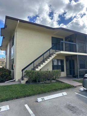 10016 Winding Lake, Sunrise, FL 33351