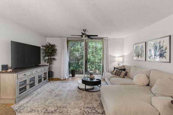 1100 Scotia, Hypoluxo, FL 33462