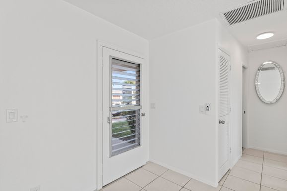2727 Dudley, West Palm Beach, FL 33415