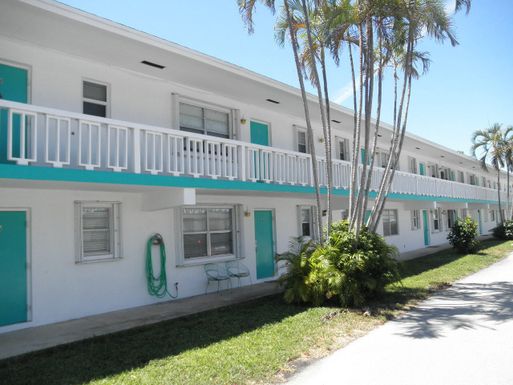 640 6th, Boynton Beach, FL 33435