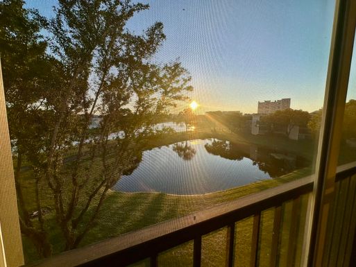 7146 Huntington, Delray Beach, FL 33446