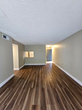 2000 Congress, West Palm Beach, FL 33401