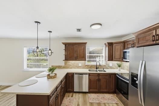 22 Lake Vista, Port Saint Lucie, FL 34952