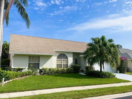 112 Palomino, Jupiter, FL 33458