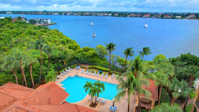 500 Scotia, Hypoluxo, FL 33462