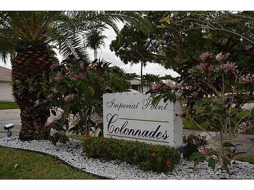 2261 67, Fort Lauderdale, FL 33308