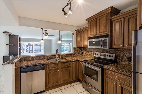 2800 Fiore, Delray Beach, FL 33445