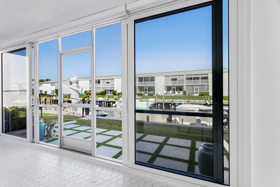 117 Lehane, North Palm Beach, FL 33408