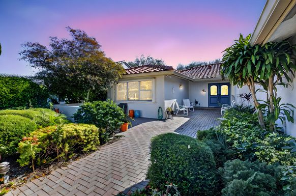 51 Bristol, Boynton Beach, FL 33436