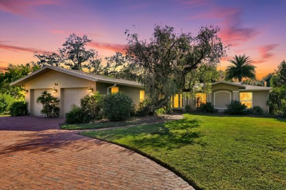 74 Aqua, North Fort Myers, FL 33903