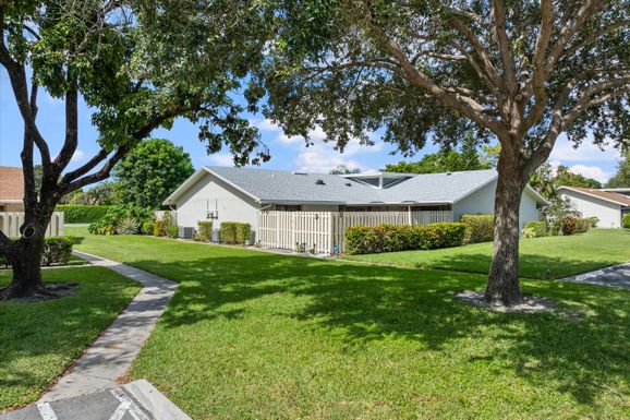 922 30th, Delray Beach, FL 33445