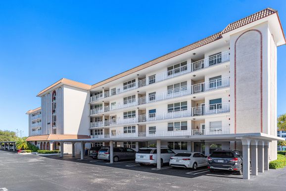 2525 Florida, Delray Beach, FL 33483