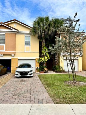 949 Pipers Cay, West Palm Beach, FL 33415
