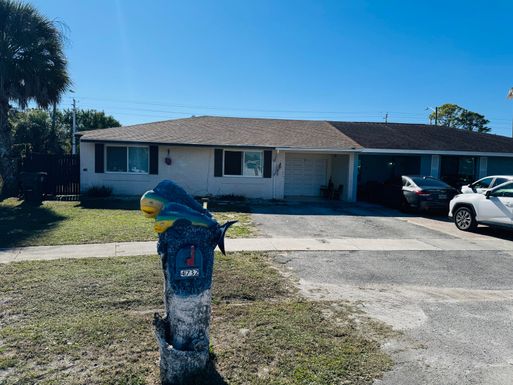 4732 Chariot, Greenacres, FL 33463