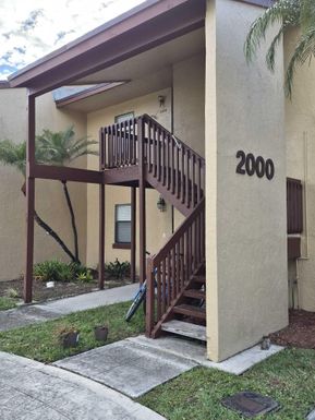 2006 Lakeview, Royal Palm Beach, FL 33411