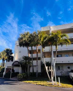 3178 Via Poinciana, Lake Worth, FL 33467