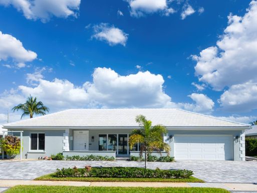 830 Cypress, Boca Raton, FL 33486