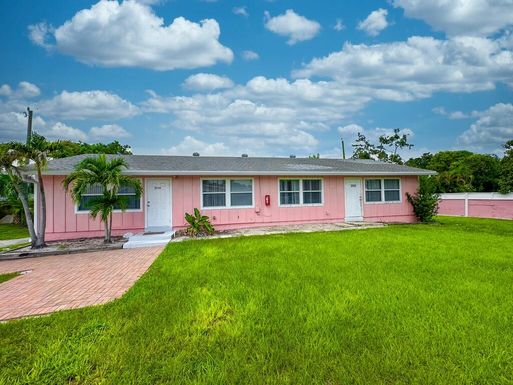 2719 Richard, West Palm Beach, FL 33403