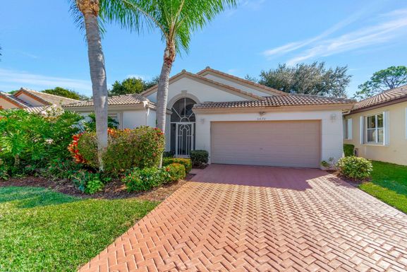5670 Swaying Palm, Boynton Beach, FL 33437